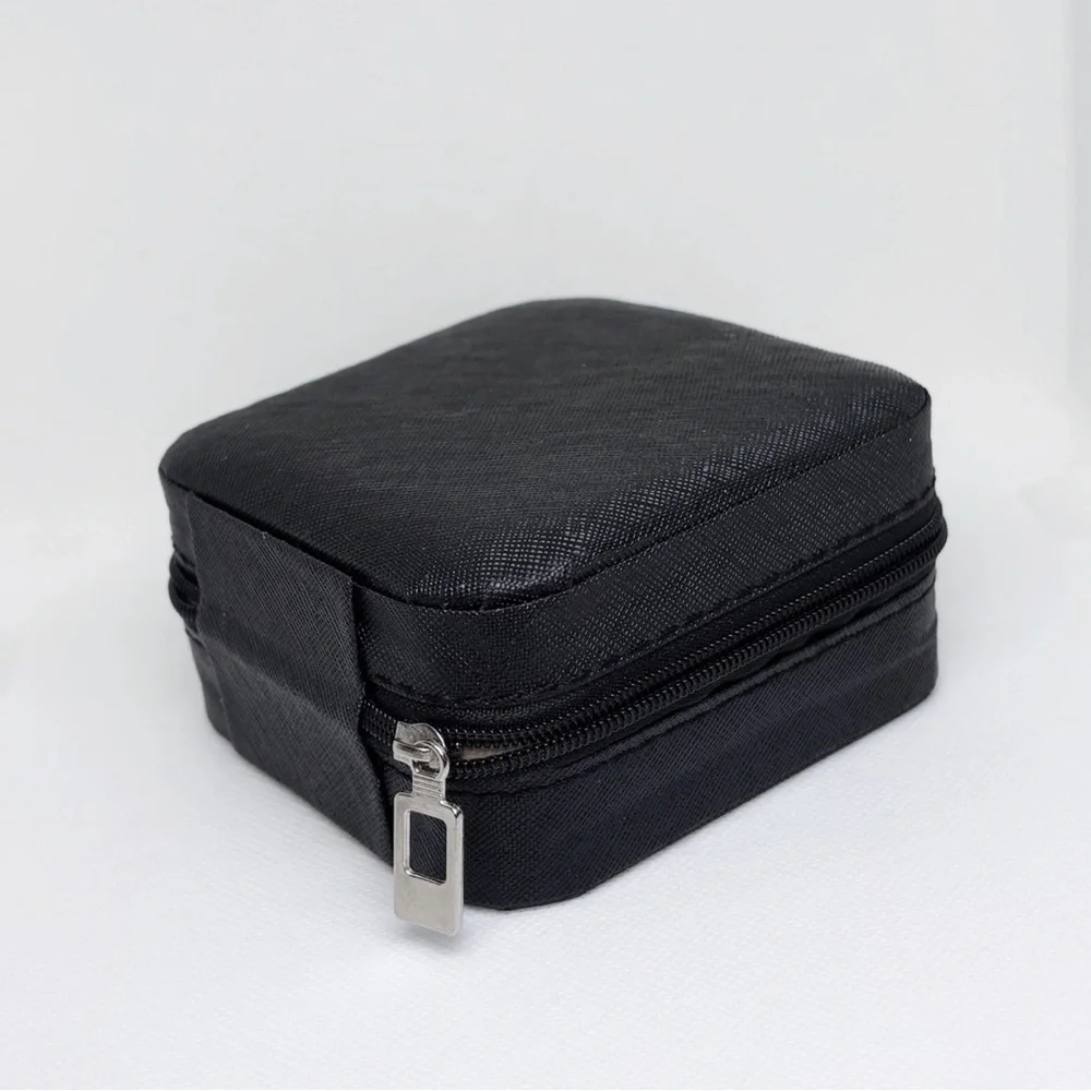 Black Faux Leather Mini Zip-Up Mini Jewelry Box Organizer! - Picture 8 of 9